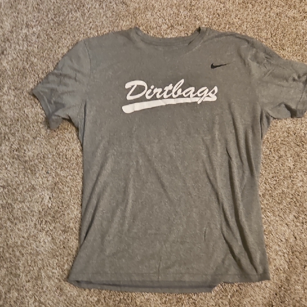 Nike Gray Dirtbags Short Sleeve Tee Mens XL Fits like Large (CSULB).